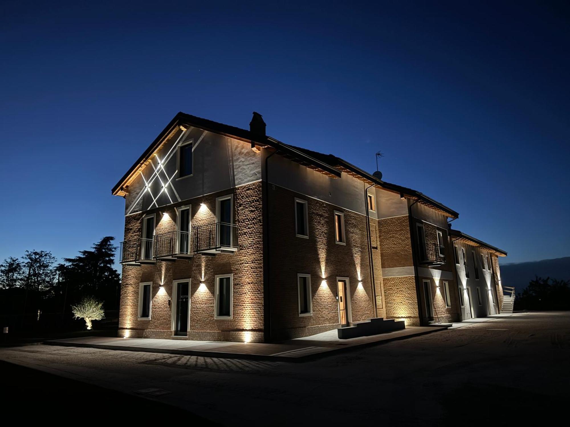 Casale Auriga - Oltrepo' Pavese Codevilla Exterior foto